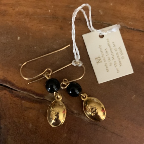 Metropolitan Museum of Art Ladybug Earrings - New With Tags - Picture 4 of 5